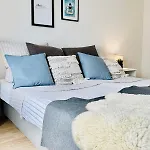 Appartement Nordlicht, - Moderne In Direkter Strandnaehe Mit Eigenem Eingang, Sauna, Kaminofen, Terrasse Und Parkplatz *