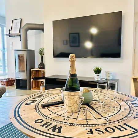 Nordlicht, - Moderne In Direkter Strandnaehe Mit Eigenem Eingang, Sauna, Kaminofen, Terrasse Und Parkplatz アパート *