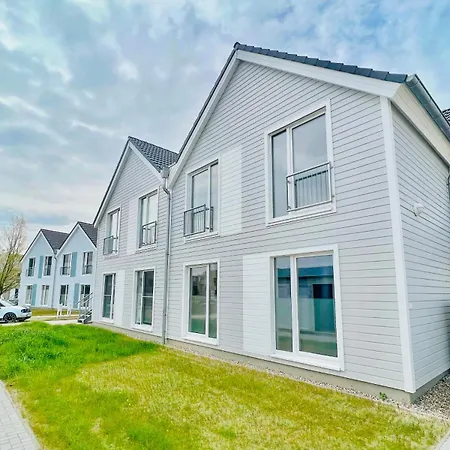 Appartement Nordlicht, - Moderne In Direkter Strandnaehe Mit Eigenem Eingang, Sauna, Kaminofen, Terrasse Und Parkplatz Olpenitz